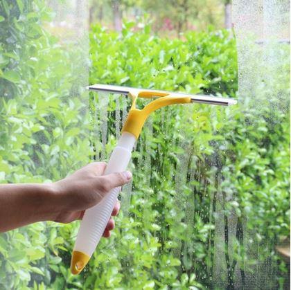 Kép valamiből Törlőkendő Permetezővel  - piros