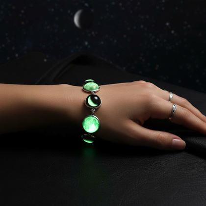 Kép valamiből Hold karkötő