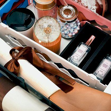 Kép valamiből Állítható elválasztó fiókba