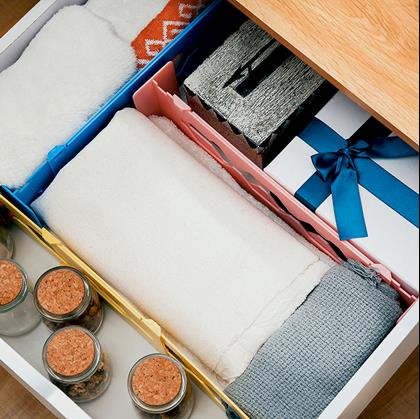 Kép valamiből Állítható elválasztó fiókba