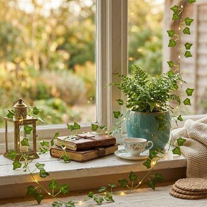 Kép valamiből Fényfüzér 2 m - zöld levelek