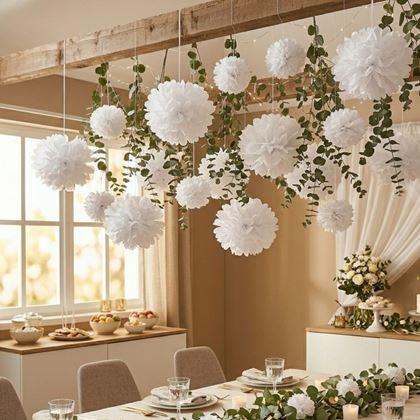 Kép valamiből Fehér papír pompom dekoráció, 20 cm, 5 db