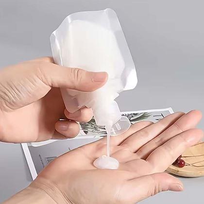 Kép valamiből Utazó kozmetikai tasak 50 ml
