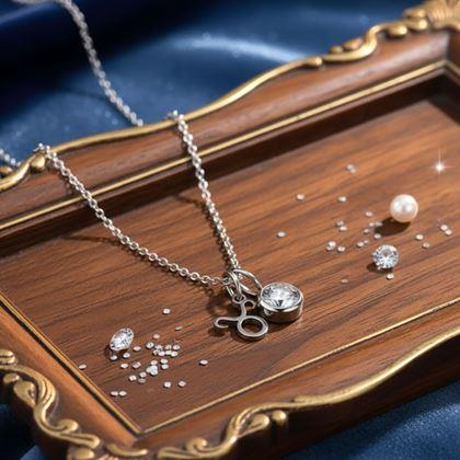 Kép valamiből Zodiákus jegyes medálos nyaklánc - Bika