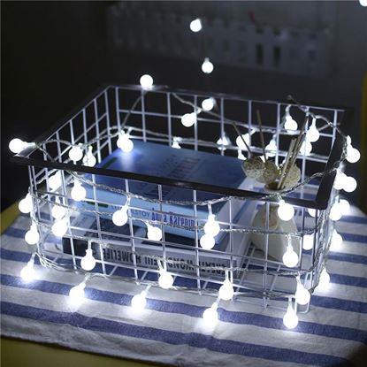 Kép LED fényfüzér kis izzókkal