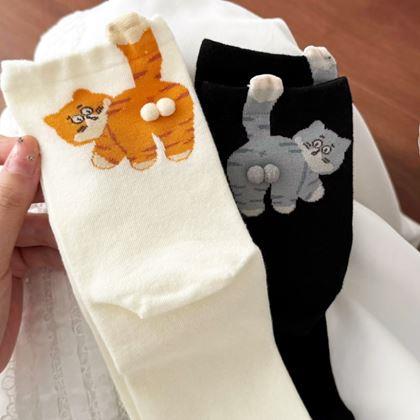 Kép valamiből Vicces zokni macska fenékkel 3D-ben - fehér