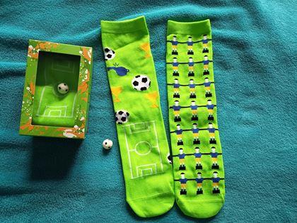 Kép valamiből Focipályás mintázatú futballzokni