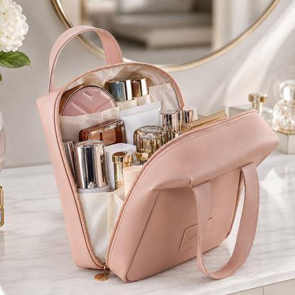 Kép Utazási kozmetikai rendező rekeszekkel