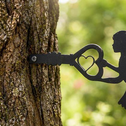 Kép valamiből Fém kerti dekoráció - Tündér