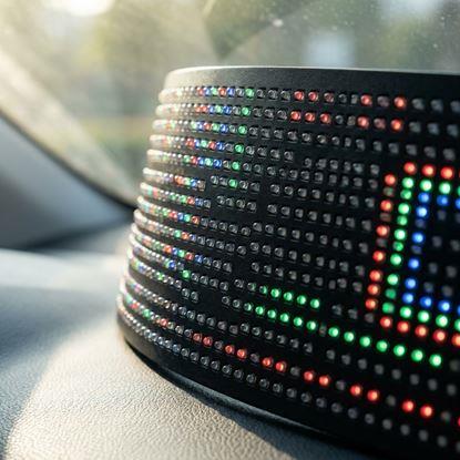 Kép LED kijelző autóba applikációval