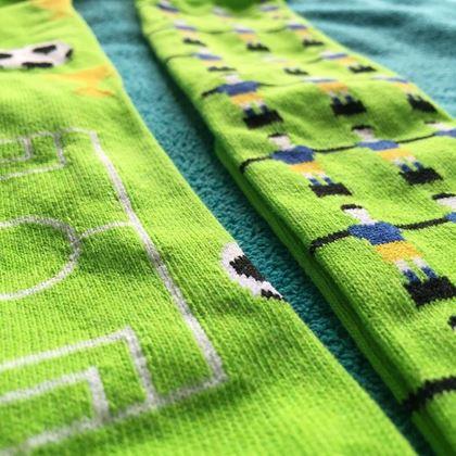 Kép valamiből Focipályás mintázatú futballzokni